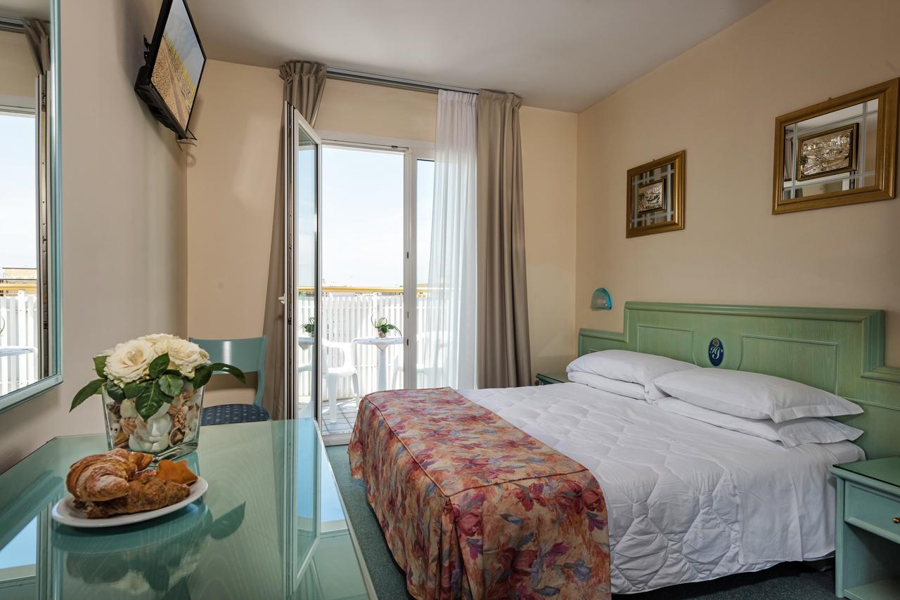 Salus Smart & Chic Hotel Лидо ди Йезоло Екстериор снимка