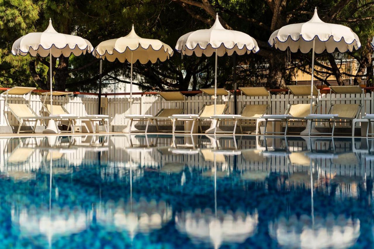 Salus Smart & Chic Hotel Лидо ди Йезоло Екстериор снимка